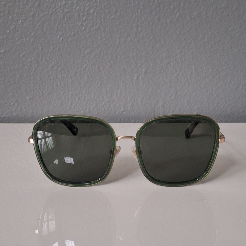 DIFF Eyewear Genevieve Polarized Square Sunglasses Green Lens Gold Frame